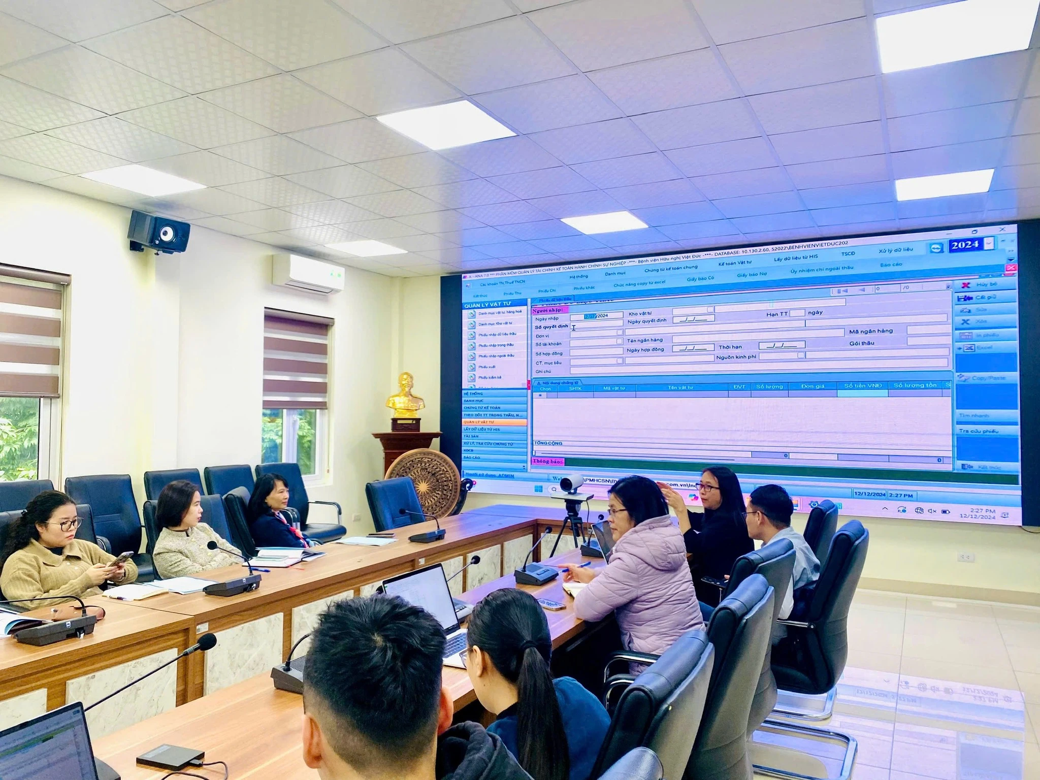 Triển khai phần mềm Kế toán thông tư 24 mới cho Bệnh viện Việt Đức